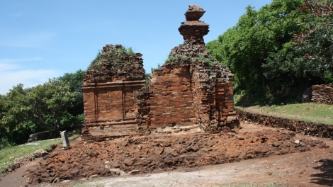 GINREIH BIMON PO DAM DI BINH THUAN