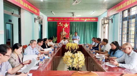 CHR’VAL LA DÊÊ, NAM GIANG, QUẢNG NAM DZỢ 144 PR’LOỌNG ĐHA RỨT