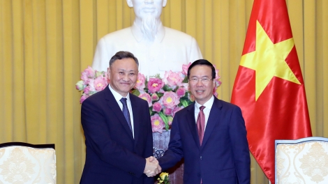 Kruanh dak Võ Văn Thưởng wơt Viện trưởng Viện Kiểm sát Mông Cổ