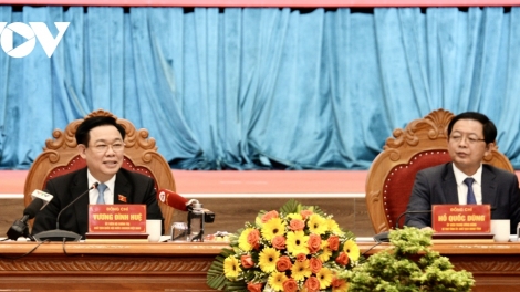 CHỦ TỊCH QUỐC HỘI: BÌNH ĐỊNH T’BHLÂNG XAY BHRỢ DAL XA NAY BH’RỢ “TÂY SƠN”