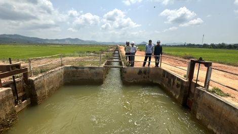 Ea Kar Dak Lak: Nchrăp tâm pă dak njrăng duh phang 