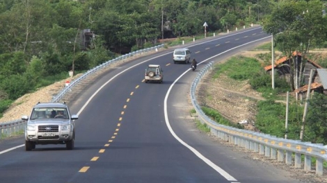 PEIH NGAK JALAN NDUAC SAMAR  TP.HCM – THỦ DẦU MỘT - CHƠN THÀNH SAONG JALAN NDUAC SAMAR GIA NGHĨA - CHƠN THÀNH. DANAK DAK JALAN NDUAC SAMAR TP.HCM – THỦ DẦU MỘT - CHƠN THÀNH ATAH LABAIH 70KM