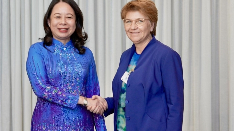 Groi Kruanh dak Võ Thị Ánh Xuân mâp Tổng thống Thụy Sỹ  