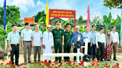 QUAN KHU 7 PABAK HATAI RANAM KA BHAP BINI BANGSA TAKIK, AGAMA