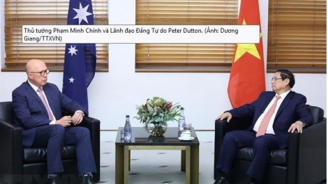 Thủ tướng Teh đak Phạm Minh Chính pơma dơnuh hăm Kơdră chĕp pơgơ̆r Thượng viện Australia