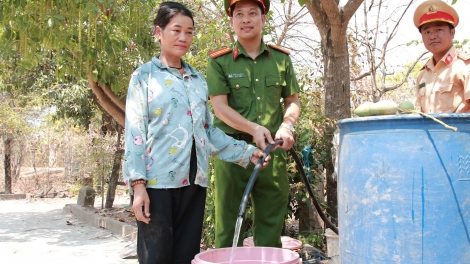 Ling tơhan, Kông ang pơgiăng ia djru brơi neh wa guai dêh čar Dak Lak 