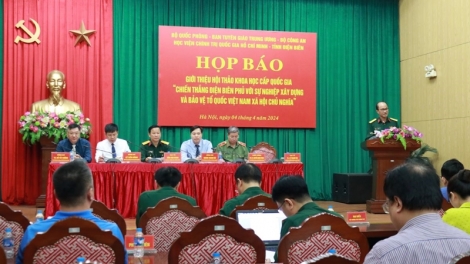 Hôp roi tơbăt Hop akŏm “Tơblăh jơnei Điện Biên Phủ hăm tơdrong pơjing păng vei lăng teh đak Việt Nam xã hội chủ nghĩa”