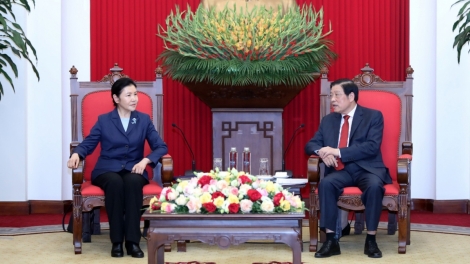 Khua anôk bruă kiă kriê bruă knuă mơ̆ng gưl dlông Phan Đình Trạc drông leh êpul khua bi ala phŭn bruă hlue ngă hdră bhiăn China 