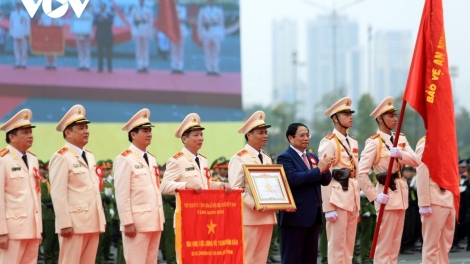 Thủ tướng Phạm Minh Chính vang năm pơm lêh tơbăt 50 sơnăm Năr joăt joe khul Kanh sat  Cơ động