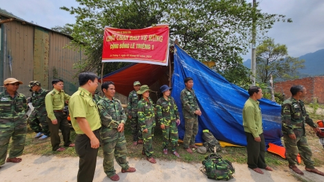 Zâl cha groong rooh crâng đươi ooy bhươl cr’noon: LIÊM CHOOM COH ZR’LỤ DA DING K’COONG THỪA THIÊN HUẾ