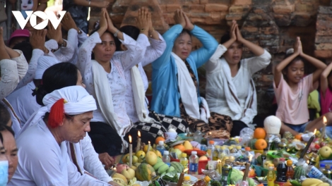 K’BHAN MANUYH TƯỚC PÂH BHIỆC BHAN THÁP BÀ PONAGAR