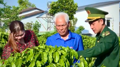 BA DOM URANG LIN BIEN PHONG LAC URANG NDANG MAI PUK PALEI, ILAMO MENG ĐẮK NÔNG