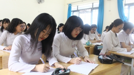 Mơdêk rơbot ƀai hbrâ rơnáu vâ tơ’noăng mơgêi hriâm râ má pái a Dak Lak