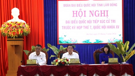 Mơnuih ruah khua kual Dap Kơdư rơkâo pơsir lu bruă yôm