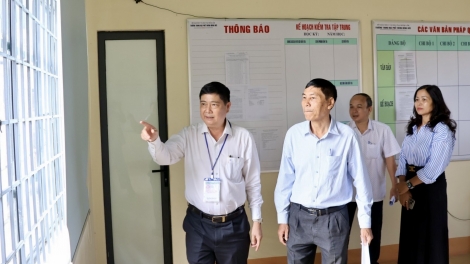 Dăk Lăk ờ lời kơnòm pơrlòng sang tĕ pơrlòng jơh bơsram kâp 3 tài rài kis kal ke