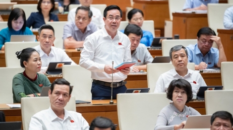 Khua mua pơ ala mơnuih ƀôn sang bơkơtuai lu bruă hơmâo ƀing ruah khua lăp đing nao