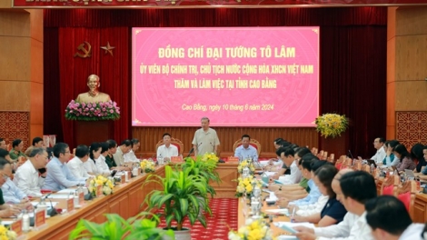 Tơdrong kơtơ̆ng ang năr 11-6-2024