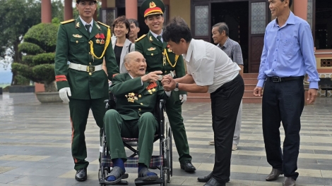 Gia Lai tơbâ 70 hơnăm ƀlêi trâng Đăk Pơ  