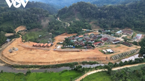 ĐHANUÔR LUM PR’ẮT TR’MÔNG ĐHARỰT DA DING K’COONG BƠƠN TÊÊM NGĂN CTMTQG