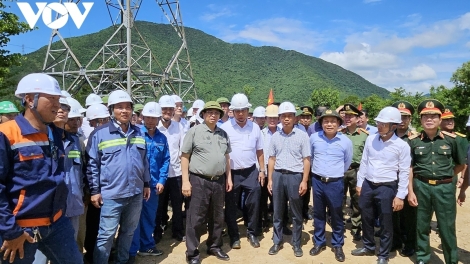 Thủ tướng pôk pơ ư dôm anih jang hơdrin bơ̆jang chô̆ trong tơley 500 kV mạch 3