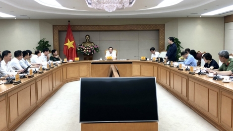 Dưm dăp pơđĭ kyar anom mă tơlơi pơhing, gong pơtui jua pơhiăp, pơdah rup, anom pôr pơhing điện tử 