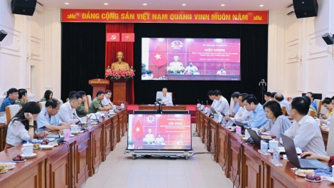 Pơrjum pờ tơlik tơn tàm internet bè broă bơyai lơh Dơ̆ pơrlòng jơh bơsram kâp 3 nam 2024