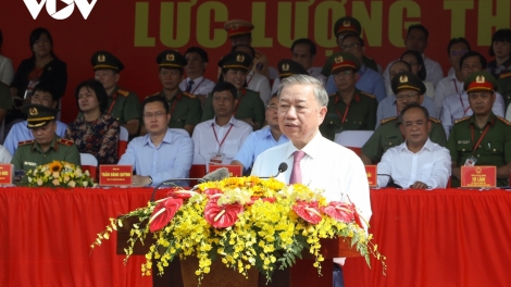 Củ tịc lơgar ồng Tô Lâm tus bal dơ̆ tơlik mat Mpồl tus bal sền gàr lơngăp lơngai, rơndap tăp sèng ƀòn lơgar tàm ƀòn dờng Hồ Chí Minh 