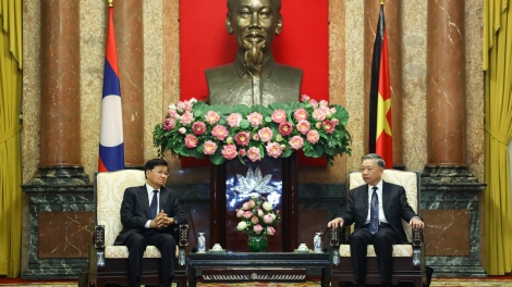 Kơdră teh đak Tô Lâm sơng Tổng Bí thư, Kơdră teh đak Lào Thongloun Sisoulith