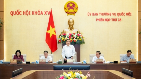 Pơxiâm po hneăng hôp má 35 dêi Vi ƀan pơkuâ cheăng Kuô̆k hô̆i