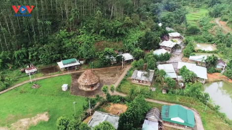 A NÔNG TR’XĂL BẤC RAU LIÊM CHOOM