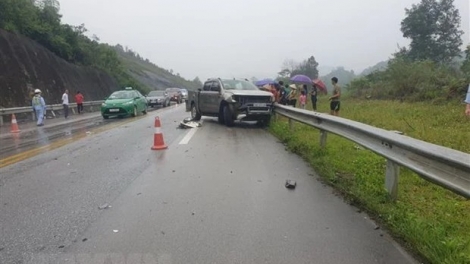 DÂNG 1 T’NGAY VÊY 30 CHA NẮC CHÊỆT TU BHRÊY TĂH C’LÂNG P’RANG