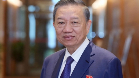 Kruanh dak Tô Lâm khâl ngăn Lào