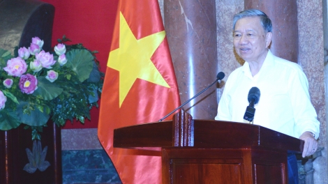 Kruanh dak Tô Lâm wơt Mpôl druh ndăm xung phong ơm Việt Nam