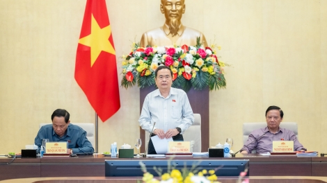 Củ tịc Quôk hội: Sền song bơta geh ngan, đơs song ală broă gam ờ niam