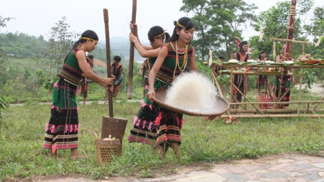 Yôk gung krêng nja lach blach