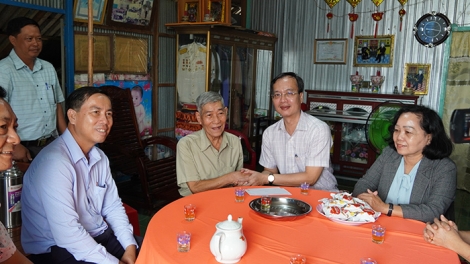 ពត៌មាន ម៉ោង ១៥