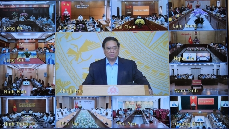 Khua knŭk kna mtă klei bi mlih mrô brei ngă hŏng klei pral 