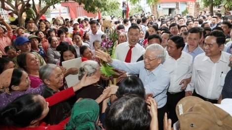 Ngế kăn xiâm pơkuâ ai hiâm mơno lĕm,  rơkê, hmâ achê ƀă kuăn pơlê ƀă vâi pú