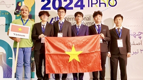 VIỆT NAM BƠƠN 2 HUY CHƯƠNG VÀNG, 3 HUY CHƯƠNG BẠC ĐHỊ OLYMPIC VẬT LÝ QUỐC TẾ 2024