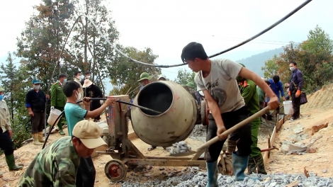 Ngon tô thứ 5 mự 29 căm bườn 8  pì 2024 – “ Xểm tang chum yền”  chiên páo quảng tua vịa dệt đì nẳng tỉnh Gia Lai