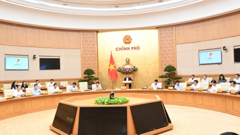 Khua knŭk kna Phạm Minh Chính kiă kriê klei knŭk kna bi kƀĭn mlan 7