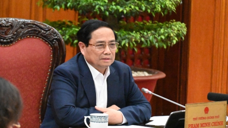 Khua knŭk kna Phạm Minh Chính gĭt gai Klei bi kƀĭn kơ hdră mtrŭn bruă ngăn prăk 