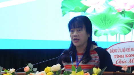 Wa Y Thị Bích Thọ mât nău kan Ủy ban MTTQ Việt Nam n’gor Kon Tum .