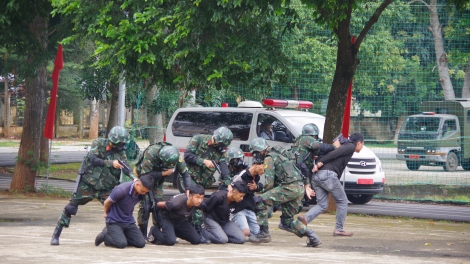 Bộ Quốc phòng nti rdâng lơh mpôl lơh ndjơh