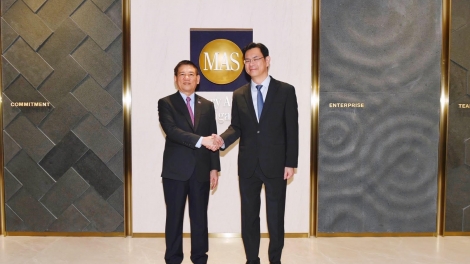 Việt Nam hăng Singapore đing nao pơtrut prăk kak klă hăng prăk kak mrô 