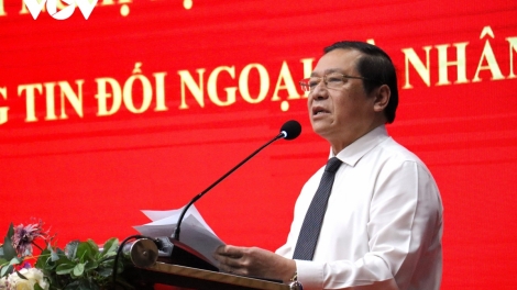 BH’RỢ XAY MOON ĐẮH ĐỐI NGOẠI CHROOI PA XOỌNG PA DƯR LIÊM DAL PR’ẮT PR’DZOỌNG, RÂU MA BHƯY CHR’NẮP ÂNG VIỆT NAM