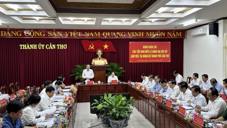 Êpul ksiêm dlăng čih mkra klei bhiăn Đảng kơ klei bi kƀĭn prŏng gưl 14, mă leh bruă hŏng Cần Thơ 