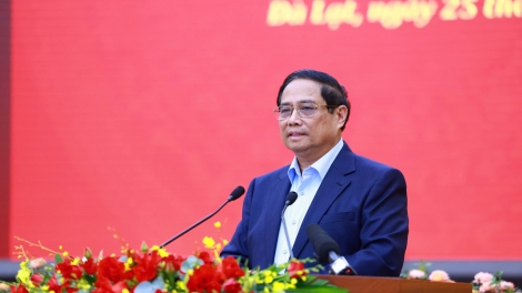 Thủ tướng Phạm Minh Chính pah kan đah Ban Thường vụ N’gor ủy Lâm Đồng 