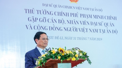 Pôa Phạm Minh Chính - Ngế pro xiâm hnê ngăn Chin phuh trâm mâ mâu kuăn pơlê Việt Nam a Ấn Độ