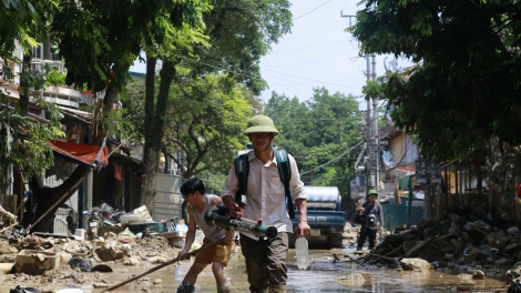 Chương trình phát thanh quam Tay thứ 4 mự 18 căm bườn 9 pì 2024